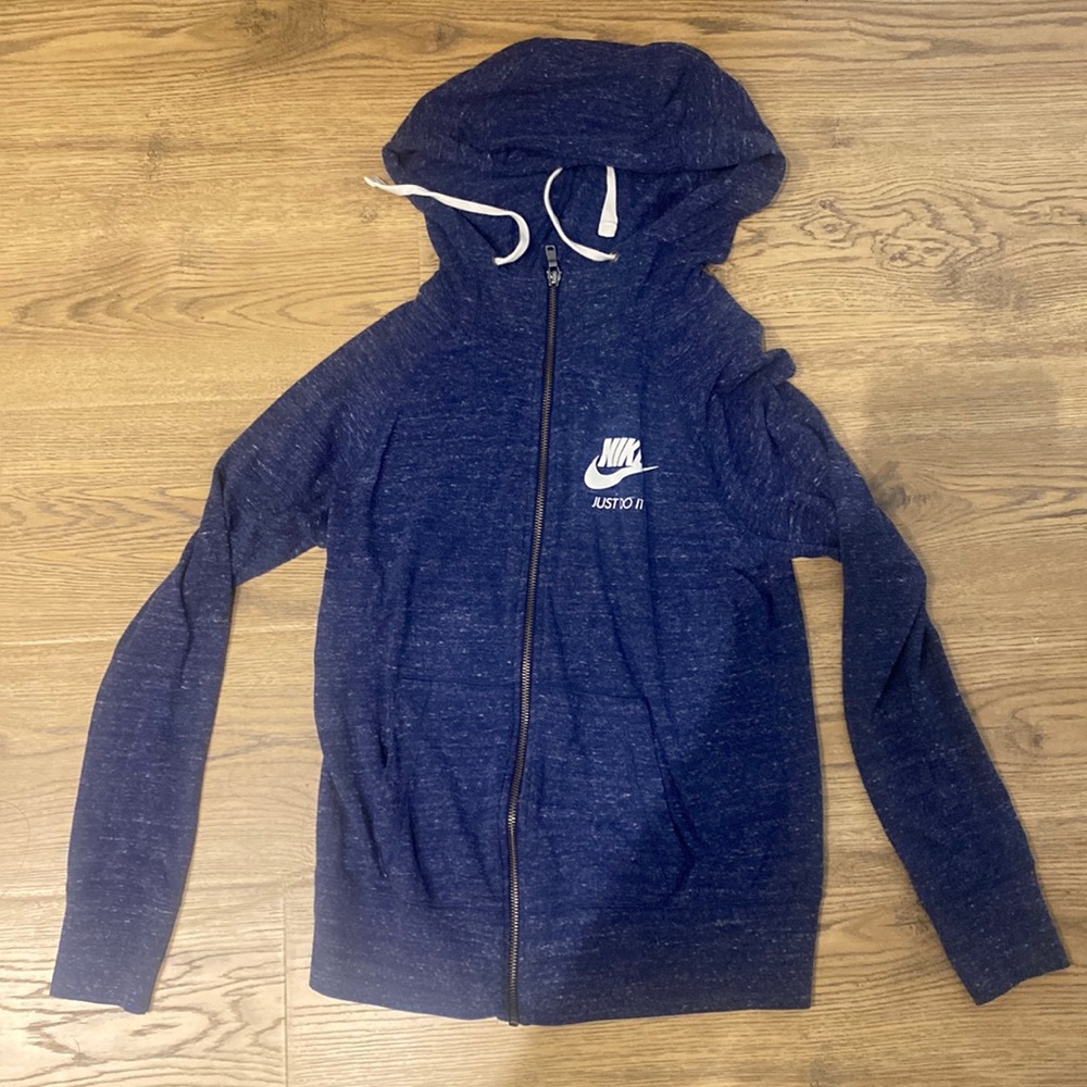 Nike Sportswear Gym Vintage
Women's Full-Zip Hoodie